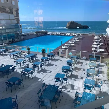 Victor Apartment